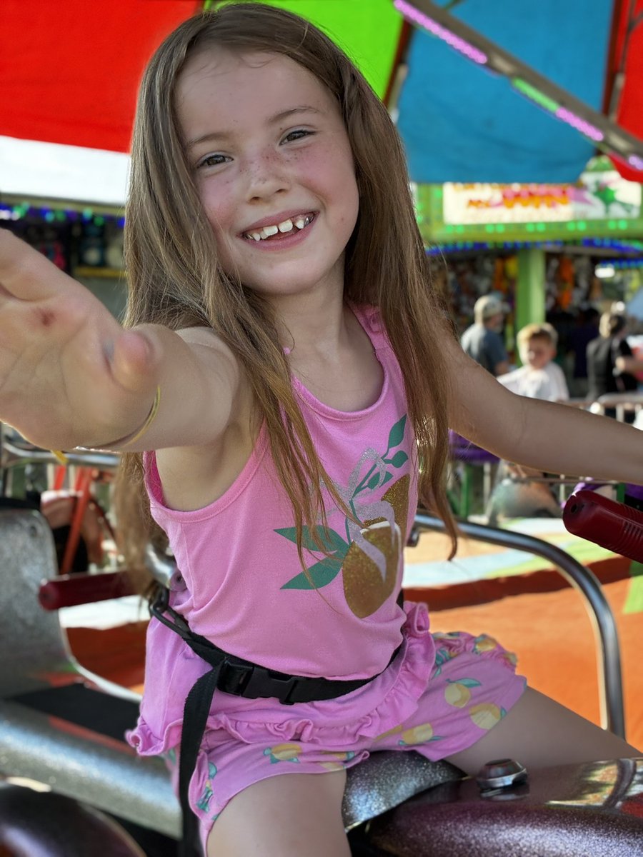 TreeCity_Sports's tweet photo. The kids had an absolute blast at the fair this weekend and Brynlee is convinced we need goats, because she wants to do 4H. Can’t believe how quickly they’re growing up. 💜 https://t.co/k1pnvewBWA