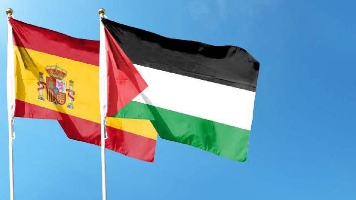 SenatorMushtaq's tweet photo. مبارکباد۔۔۔۔
Viva La Espana!!
Viva Palestina!! https://t.co/FvbHzi9JxH