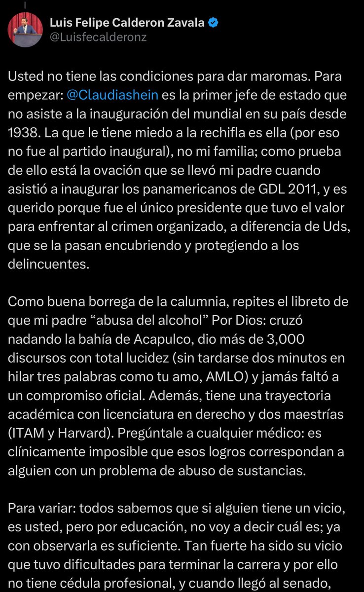 LuisCardenasMx's tweet photo. 😱🤦‍♀️Citlalli Hernández y Luis Felipe Calderón intercambian ataques por la asistencia de Sheinbaum a la final del Mundial

El hijo del expresidente Felipe Calderón criticó que la mandataria viajara a Nueva York para la final, después de no acudir a la inauguración celebrada en México.

@CitlaHM respondió con señalamientos contra Calderón Hinojosa y acusó a su hijo de heredar “la estrechez de mente”.

@Luisfecalderonz replicó con críticas a la trayectoria académica de Hernández, defendió a su padre y rechazó las acusaciones sobre un supuesto abuso de alcohol.