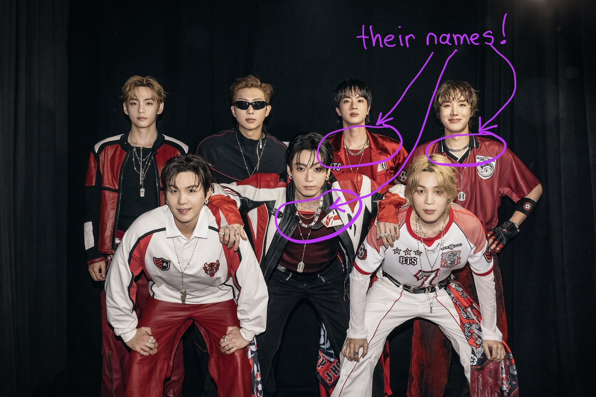 DearMoon246's tweet photo. Also, I love the customized name necklaces on Jin, J-Hope and JK!!

(zoom in) 🙌✨ https://t.co/tPlk5svtYn