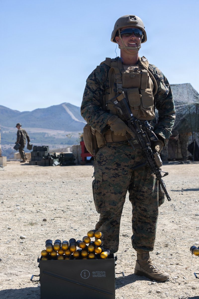 USMC's tweet photo. #Marines with the 1st Marine Division take part in a weapons familiarization live-fire range at Marine Corps Base Camp Pendleton, California. 

3d Assault Amphibian Battalion held the range to give Marines the opportunity to build proficiency with various crew-served weapons systems employed across the battalion. 

#MarineCorps #USMC #SemperFi #Military