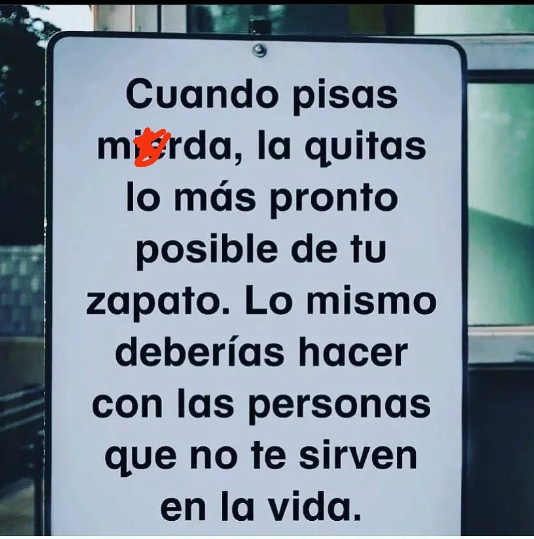 Pokerface653's tweet photo. Cuanta felicidad irradias @macabeso lado d #TEMU Y #ALEJANDRO l otra #MARIONETA d l🐀 FAMILY t ves #PLENA t sonrisa y mirada t delata s 📝 q t NO TIENES NI VOZ NI 🗳️ los #MARTINEZZURITA t manejan a s ANTOJO l lacaya obediente @colourstalent @HBOMaxLA s viene🎪 y ustedes l saben https://t.co/dPxPnfKwNU