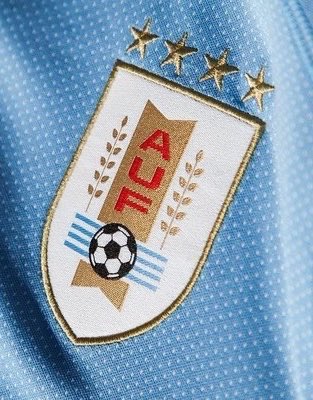 PedroFigue_98's tweet photo. Selecciones que nunca habían ganado como España y Francia empezaron a trabajar y prepararse para pasar a consagrarse como las mejores

El fútbol evoluciona. Nos estamos quedando atrás. Hay que estudiar y trabajar para comenzar un camino parecido, o seguiremos siendo pura historia https://t.co/V73A2dwkOZ