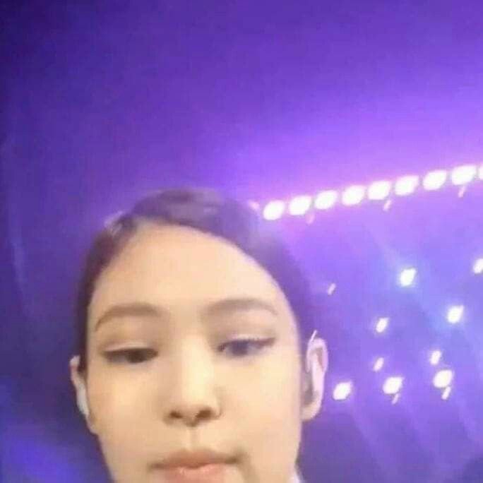 lexxarur's tweet photo. "lg apa itu?"                           "fotbar sm messi, mbull" https://t.co/z3vrmSH1Ws