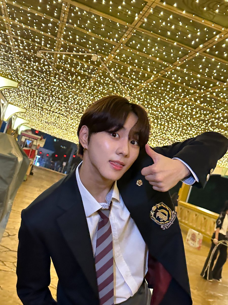 meowzzon's tweet photo. #오살힘 ♥
월요팅 🤍 https://t.co/MOMf6UJmvP