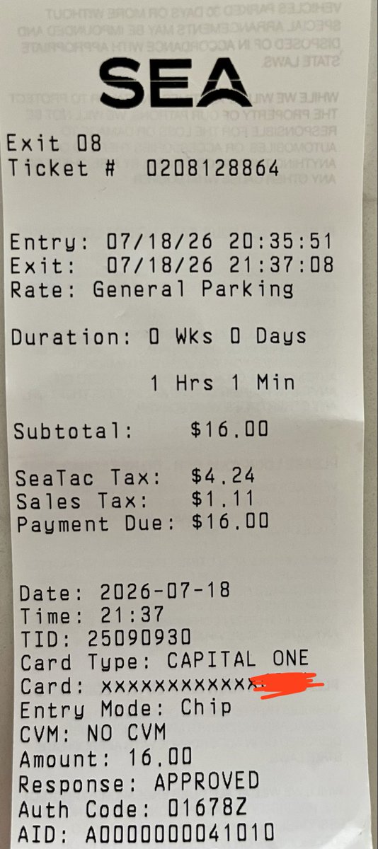 SuchetaDream's tweet photo. @flySEA @SeaTacWA  - Refund my Parking charges. I was late by just a minute and the charge doubled. I wud have been in time had your elevators been working on Level 4 going down to Level 2. I was stuck behind 100 people going down the stairs with their huge bags. #Shameful https://t.co/eG0TPnOqWM