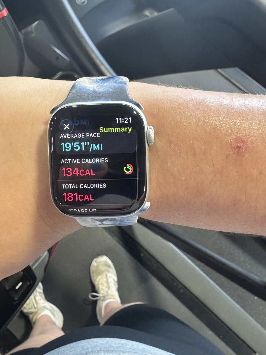 BTR4ever1215's tweet photo. Today’s treadmill time, workout, https://t.co/xzajMIKWBu