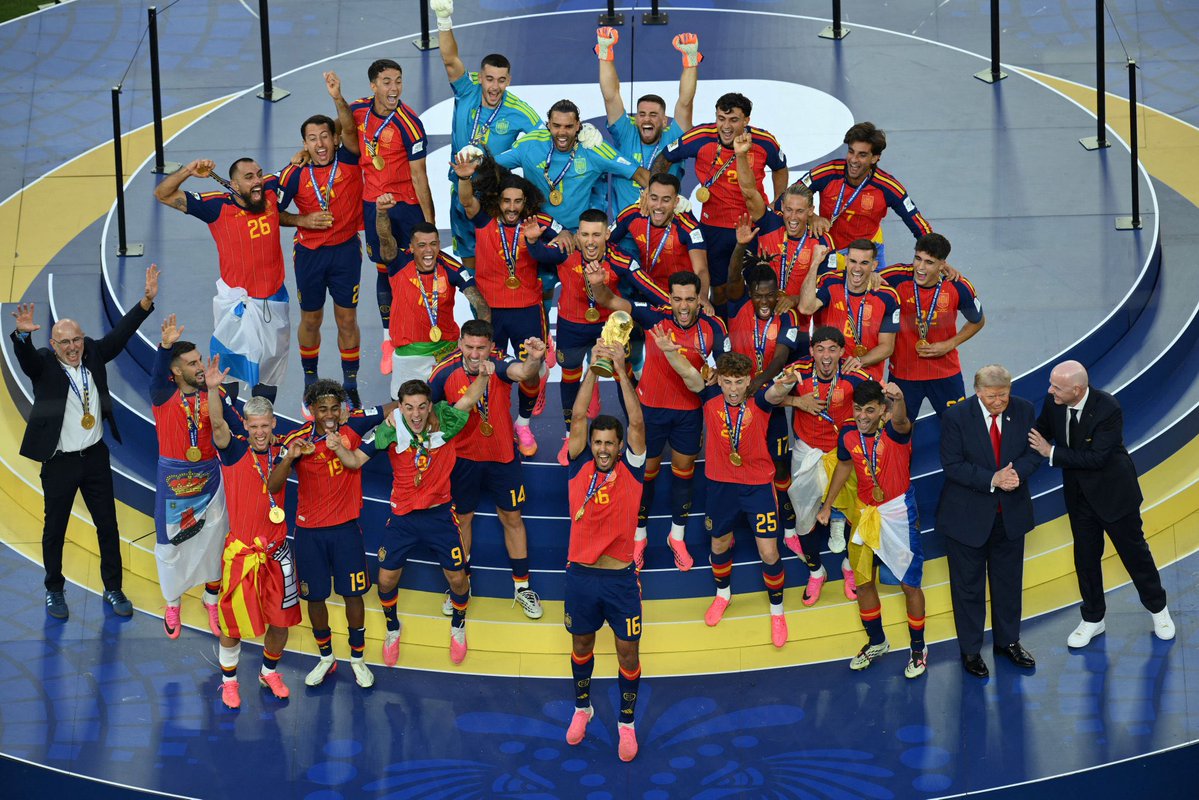 JP_83_'s tweet photo. Algunos jugaron sucio antes, durante y hasta después del partido. Sólo para ellos va esta pregunta:….a qué queréis que os ganemos? https://t.co/zmcj4AVal4