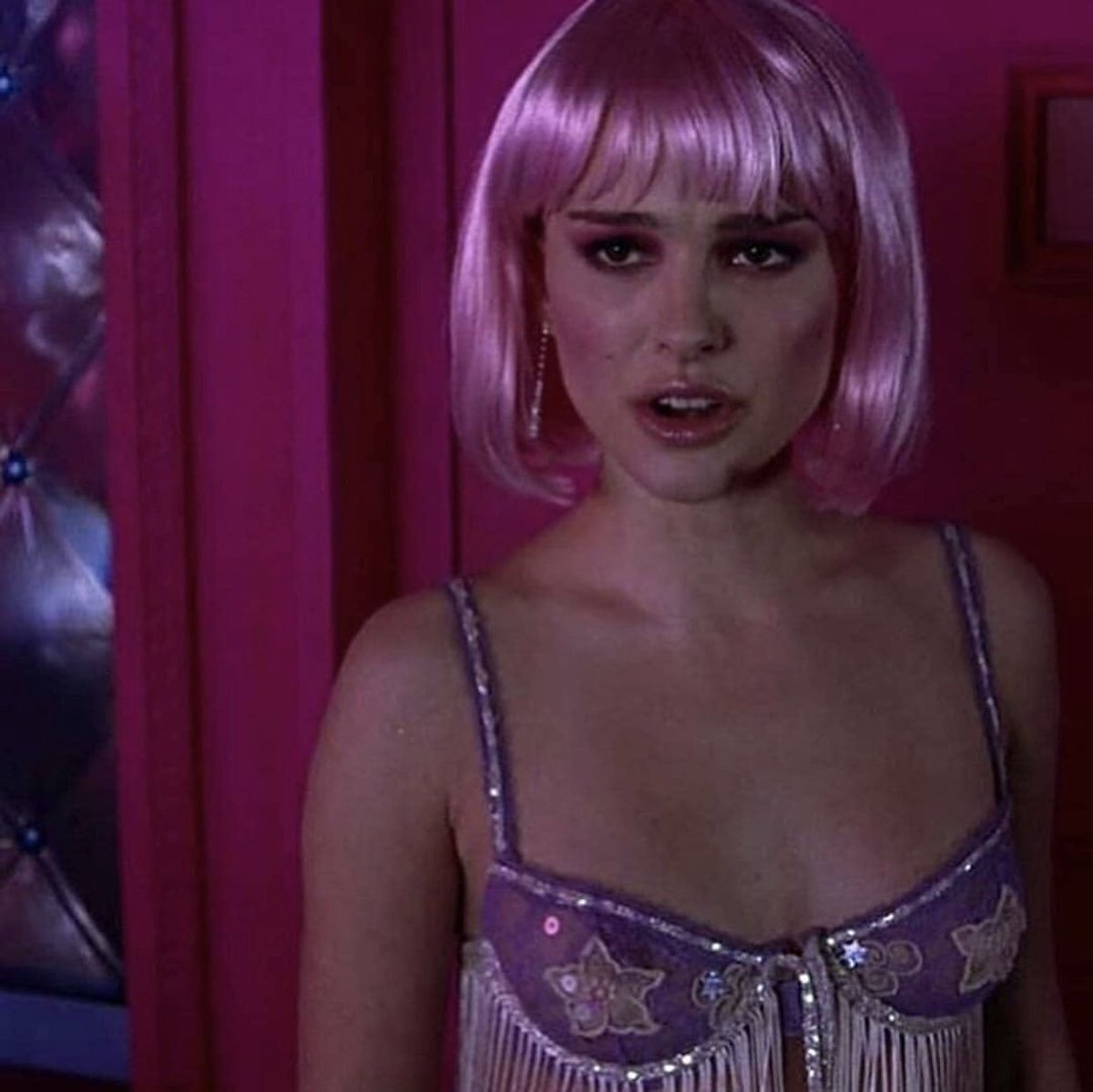 Vikram10729557's tweet photo. Natalie Portman in closer - 2004 https://t.co/PMYjAniKTh