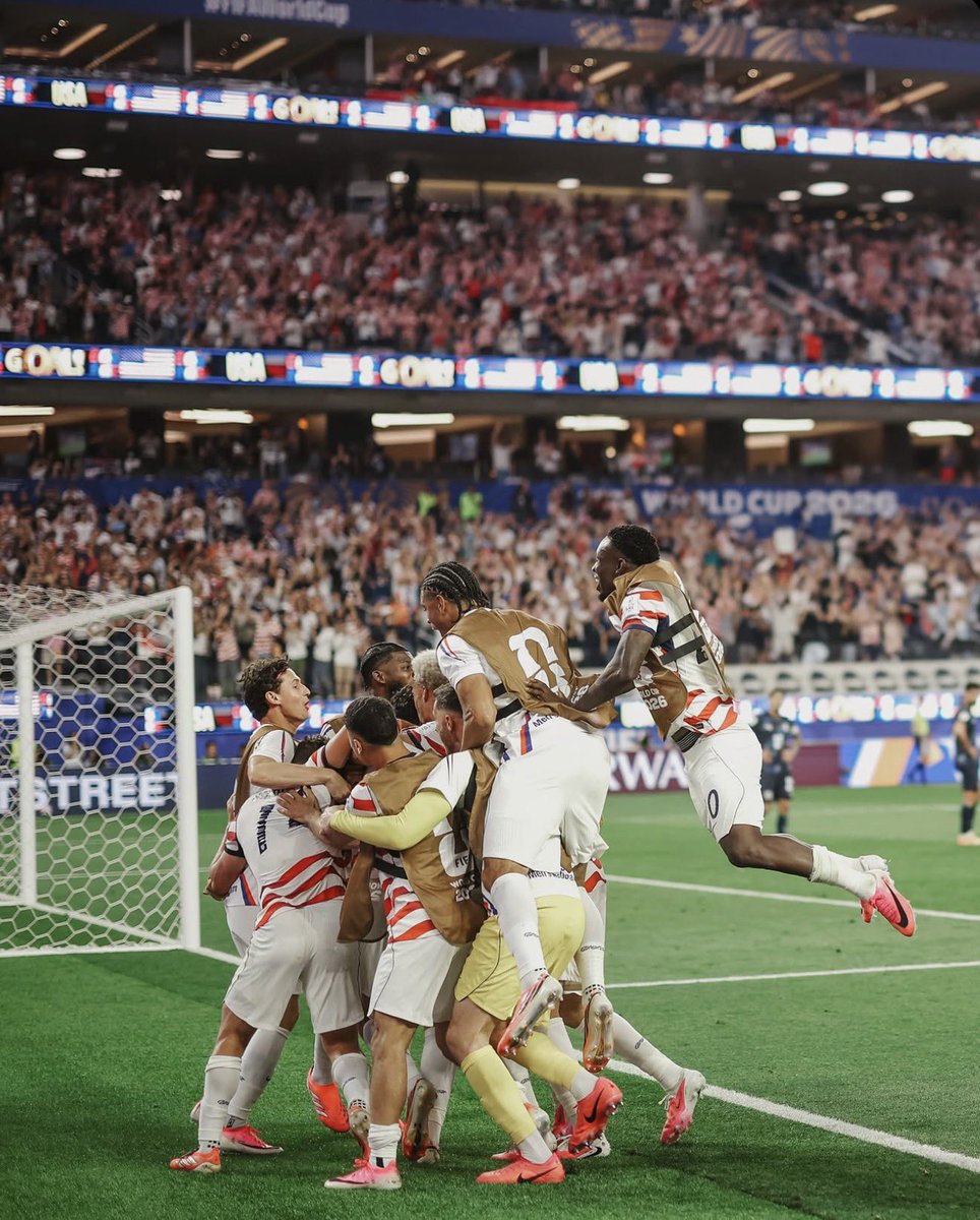 _captainpulisic's tweet photo. in the football world 2 years is really not a long time. copa next 🦅🦅 https://t.co/ERM3qd20Is