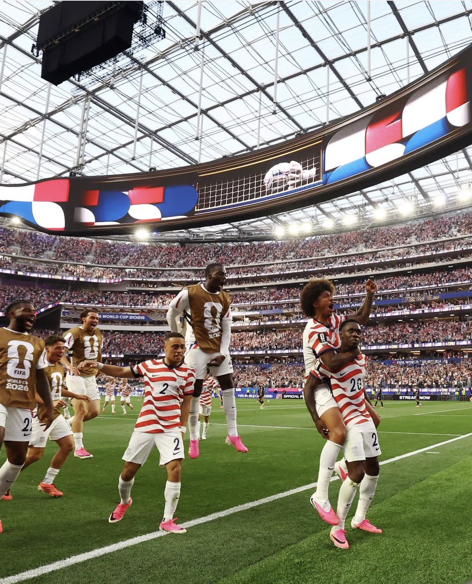 _captainpulisic's tweet photo. in the football world 2 years is really not a long time. copa next 🦅🦅 https://t.co/ERM3qd20Is