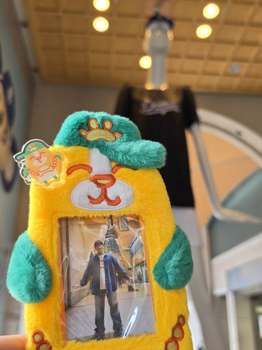 YAKKO5's tweet photo. 名古屋へ来たらここへ💚
ナナちゃん人形

#진진 
#JINJIN
#ジンジン https://t.co/nEmmTFWJP1