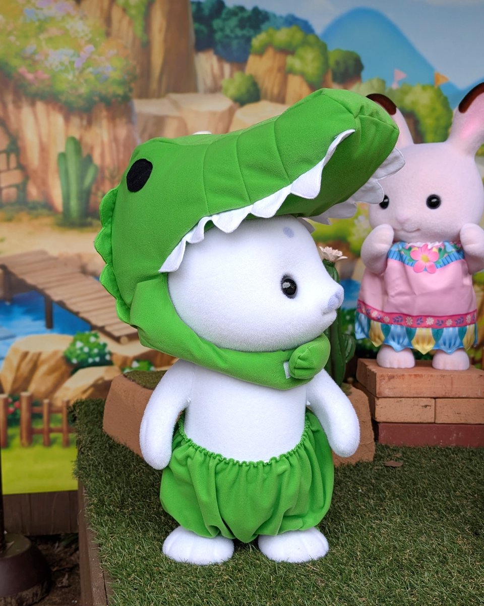maricasmilerose's tweet photo. ←パーク　我が子→
すぐ真似したがる🐊 https://t.co/YftHFNBJ99