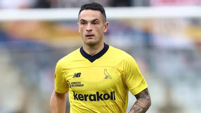 ACMonzaBrasil's tweet photo. Monza iniciou as negociações com o zagueiro Daniel Tonoli (23) do Modena. O defensor marcou cinco gols na última temporada. [DiMarzio] https://t.co/XTQALnKvq9