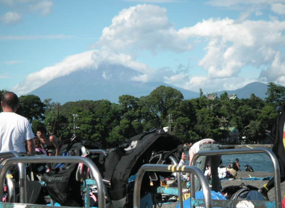 minomanma's tweet photo. 旅先でレンタカー借りて行きたかった場所まで行くって方法があることを
旅行YouTuberの動画で気付かされる
その手があったか！です😆
寒い時期も透明度が悪い時も行ってた海に行ってあの空気を感じたい
おはようございます☺ https://t.co/T8ZwuSETV1
