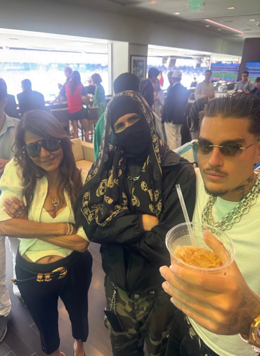Lidesty's tweet photo. Yeat &amp; EsDeeKid with Chrome Hearts co-owner Laurie Lynn Stark at the World Cup Final ⚽️📸 https://t.co/aNEFIQjgIp