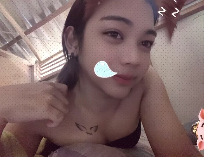 ม่อนน. tweet media