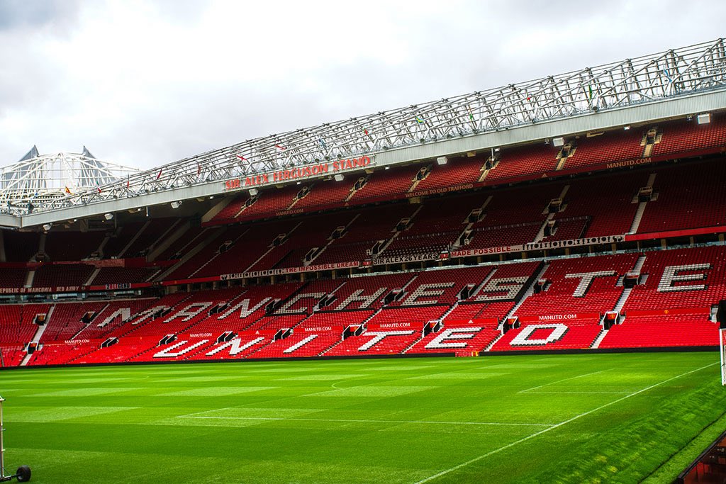 EssentialF00t's tweet photo. Now Morgan Rogers has joined Chelsea it opens the door for Cole Palmer to move to Old Trafford- watch this space….
#MUFC #CFC https://t.co/8nijj40YcN