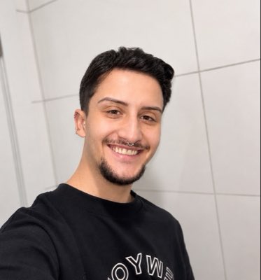 HamiltonMendo16's tweet photo. #NovaFotoDePerfil https://t.co/y43ZPwxp14