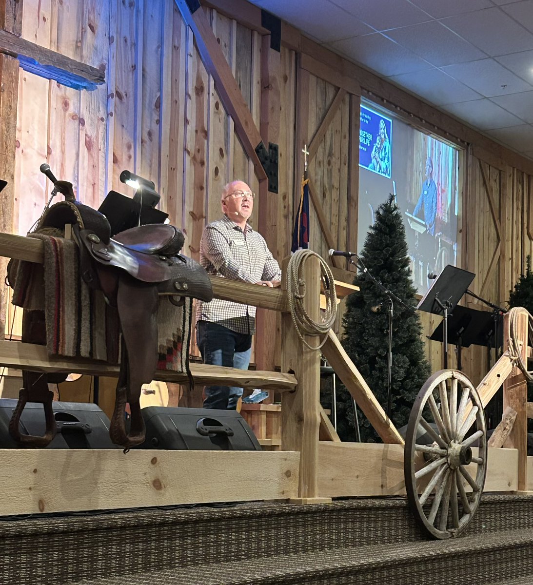 LifeNetworkCO's tweet photo. Thank you @churchontheranch for hosting Life Network today! What an encouragement to be with your church family. We are so grateful for church partners like you who are champions for life in our community. https://t.co/3iFE4hYZmE