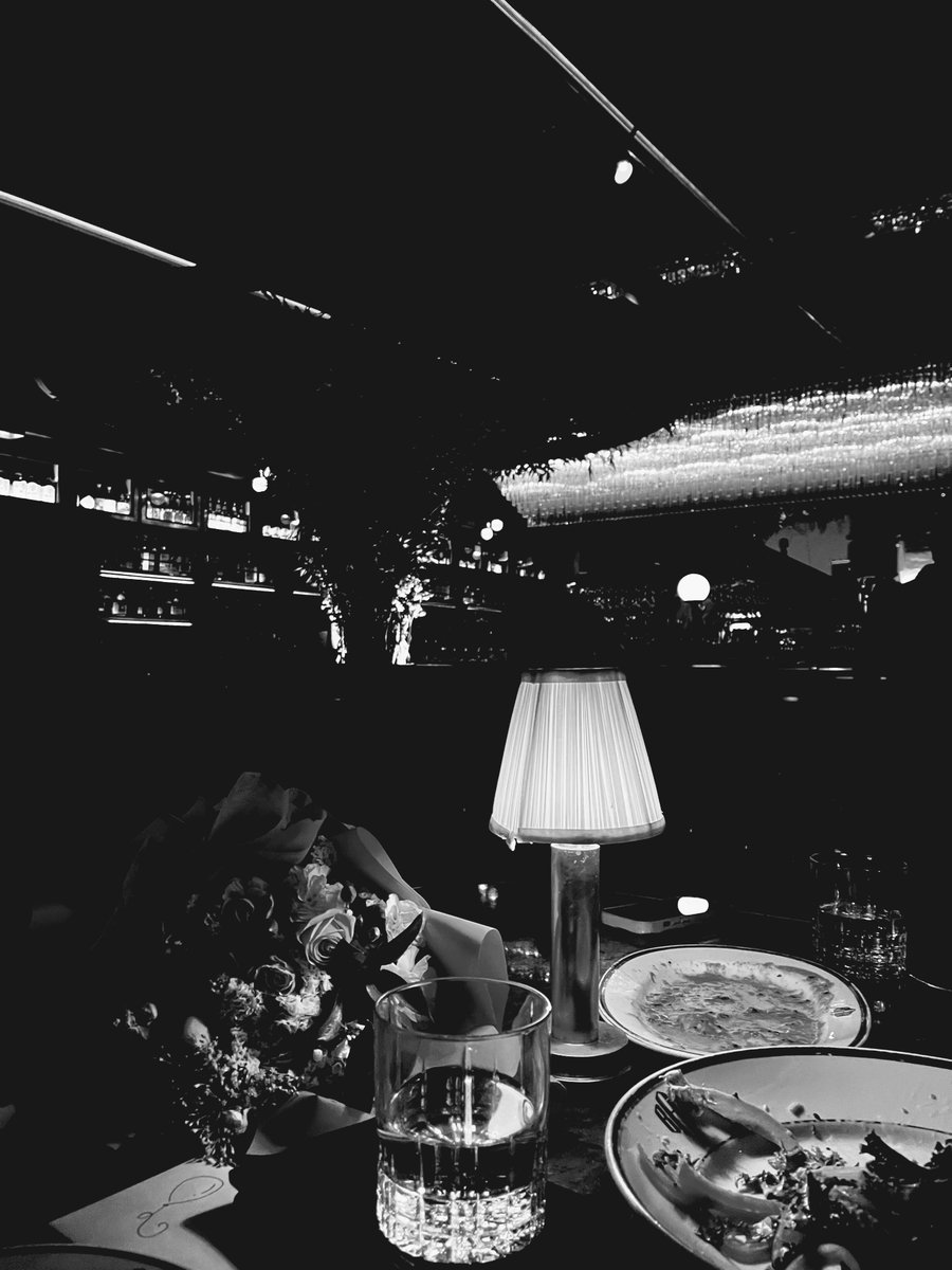 _selinameow's tweet photo. ᅟ
    
ᅟ
⠀⠀⠀⠀⠀⠀⠀ℐ𝗍'𝗌⠀𝖻𝖾𝖾𝗇⠀𝗒𝗈𝗎⠀𝗌𝗂𝗇𝖼𝖾
⠀⠀⠀⠀⠀⠀⠀𝗍𝗁𝖾⠀𝖽𝖺𝗒⠀𝖨⠀𝗆𝖾𝗍⠀𝗒𖹭𝗎⠀.
⠀⠀⠀⠀⠀⠀⠀⠀⠀@sanctfied_field
ᅟ https://t.co/M0rtpFKjEQ