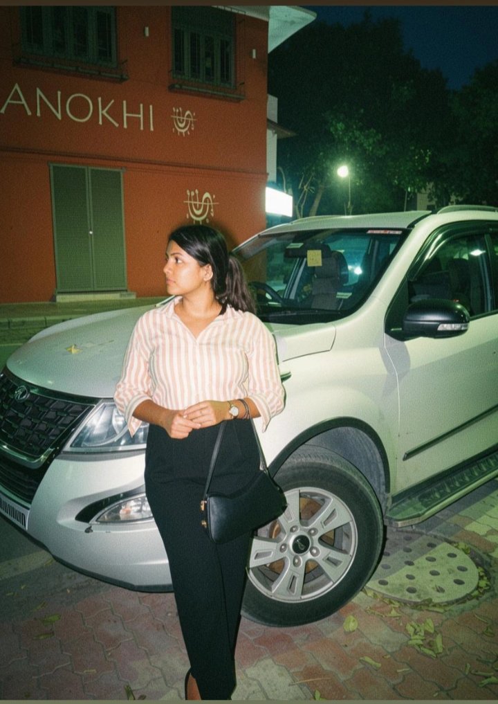 RekhaTuri's tweet photo. 🚨 Delhi Police👮
meri personal car 🚔himmat aur hosla Rahe to sab kuchh ho sakta hai usko Bharosa karna hoga #meripersonalcar🚔 #highlight #Delhi https://t.co/Pci3KfT0hg
