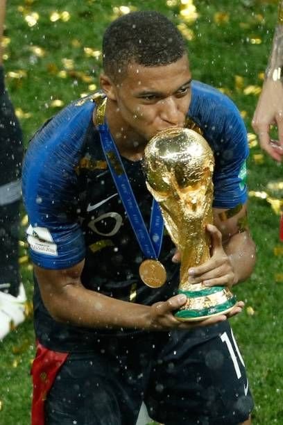 coolfrigginboy's tweet photo. @FCBarcelona He was also 19. https://t.co/d8UsomVi7B