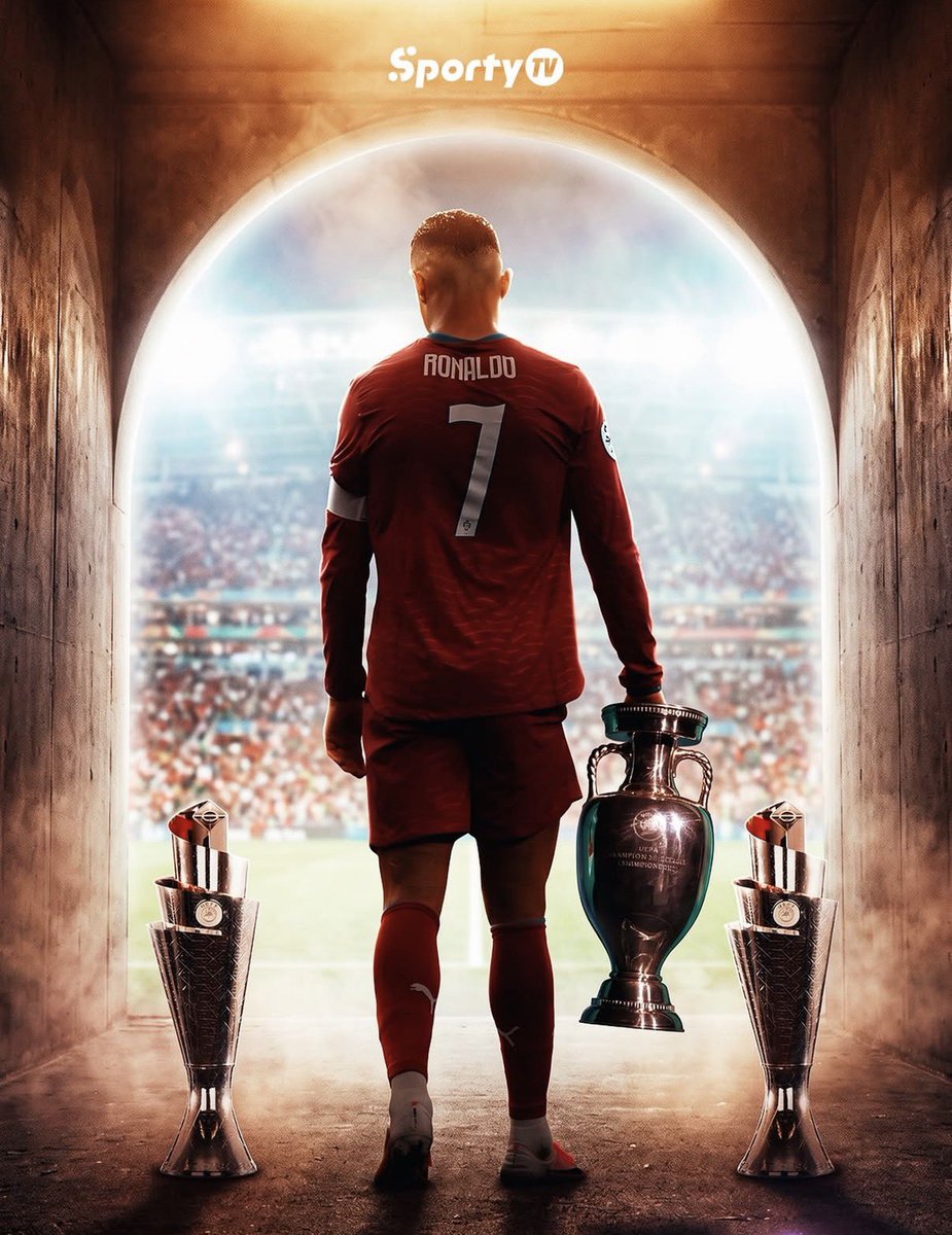 CallHimGoat's tweet photo. الاسطورة كريستيانو رونالدو خسر نهائي واحد من أصل 4 نهائيات لعبها مع البرتغال..

لا يعترف بالخذلان، الأفضل في تاريخ كرة القدم 🐐 https://t.co/gjVR9GmHhu