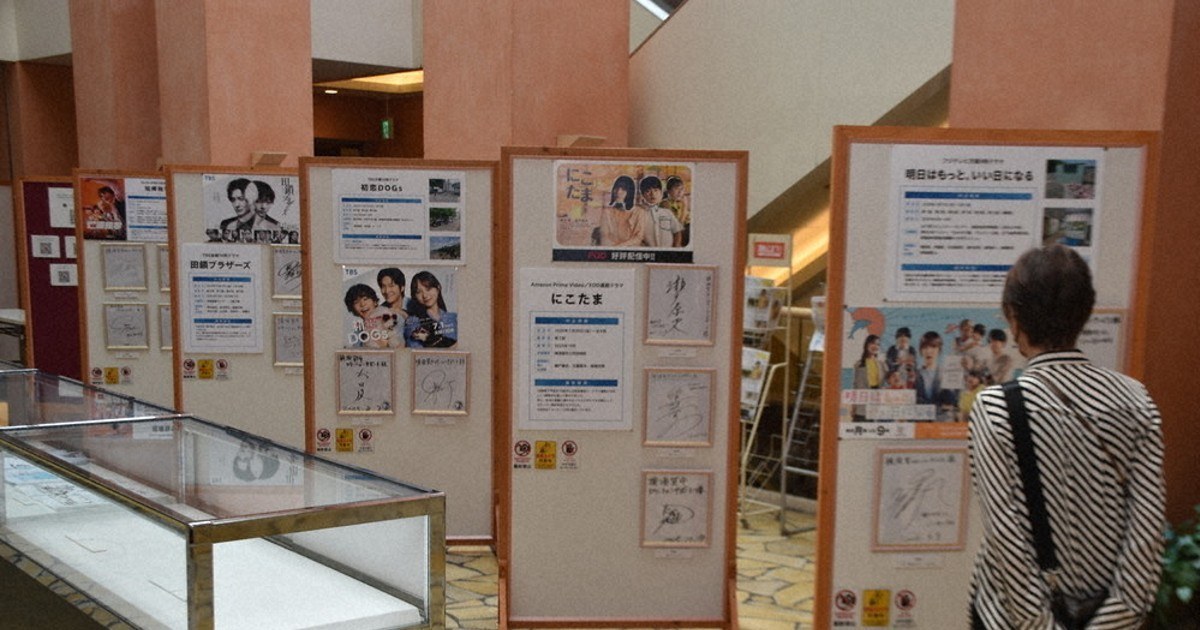 crysta_senpai's tweet photo. 横須賀、2年でロケ170件超。これが意味するのは、街で遊ぶ理由がまた増えるってこと。ふふ
次、どこに映るかな？
https://t.co/QGf8HmjJx8 https://t.co/WTV1NZSjJ2