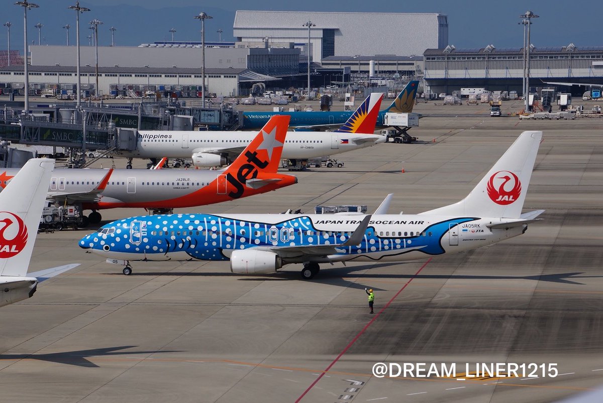DREAM_LINER1215's tweet photo. 2026/7/20/KIX/RJBB②
1枚目:peach/A320-200（太平電業デカール）
2枚目:中華航空/A350-941
3枚目:キャセイ/B747-467F
4枚目:JTA/B737-8Q3（ジンベエジェット） https://t.co/DZpGMf8qkT
