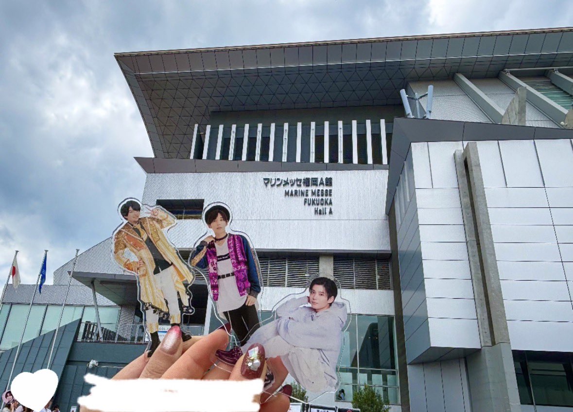 chuki_7star's tweet photo. 去年楽しすぎて今年も福岡❣️
長尾のサングラス姿かっこよかったし鷹橋組大好きすぎたな🌟 https://t.co/4OxKou24GC
