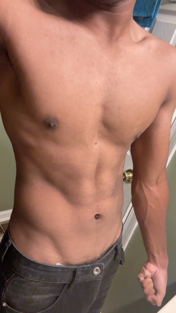 kuroiUs's tweet photo. no one asked but i wanted to wear nothing underneath https://t.co/droR3HVIpt