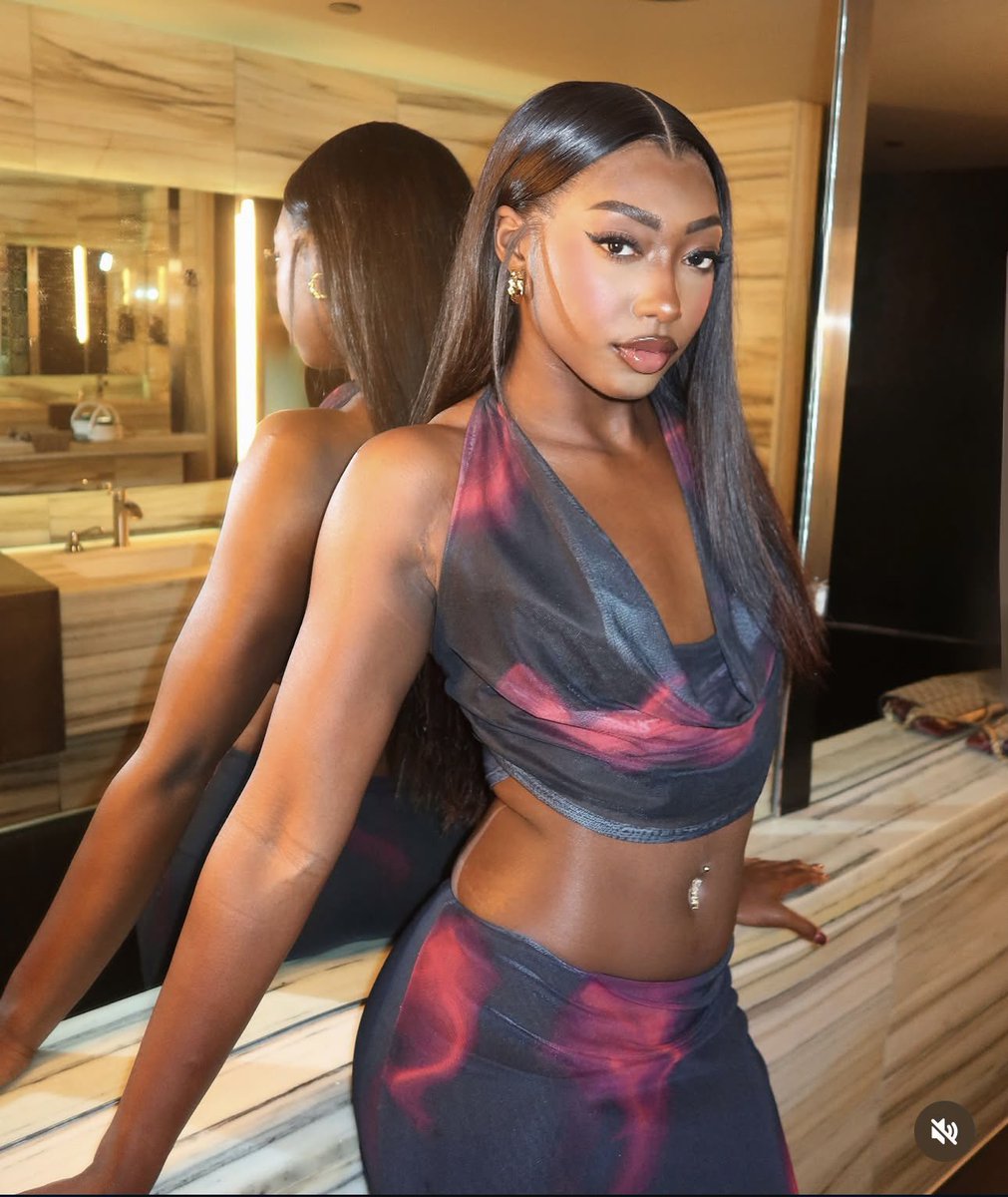 saytaeglizz's tweet photo. CORE4🩷🩶🖤🤎 #loveislandUSA https://t.co/yHBgiHdEnO