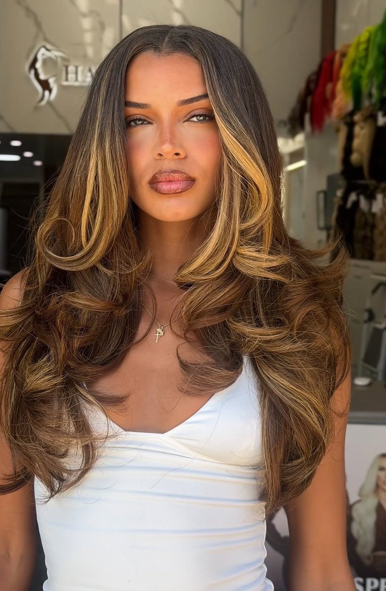 saytaeglizz's tweet photo. CORE4🩷🩶🖤🤎 #loveislandUSA https://t.co/yHBgiHdEnO
