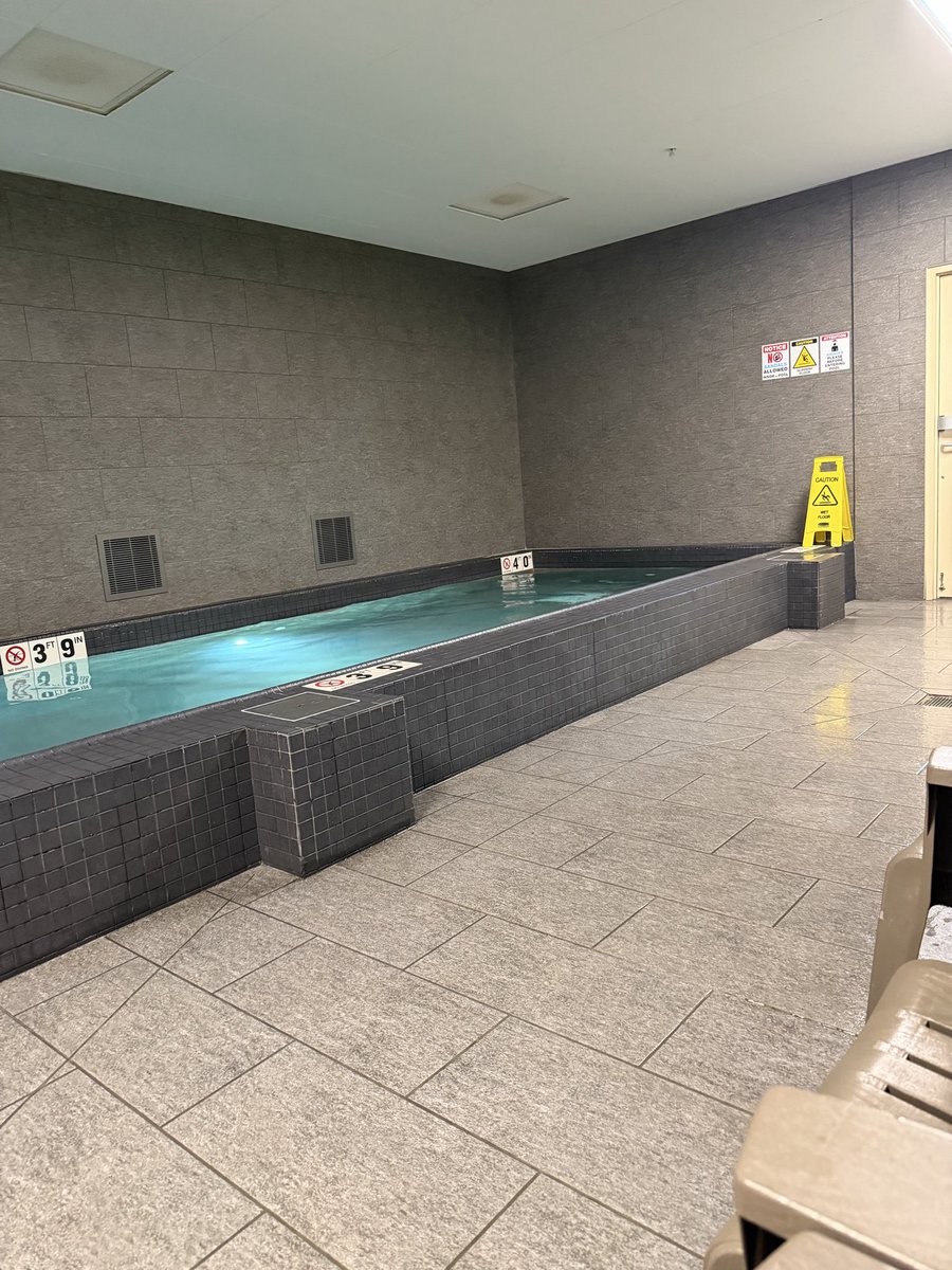 今日は一週間極限に溜まった疲れを取るべくシカゴ🇺🇸のホームサウナへ