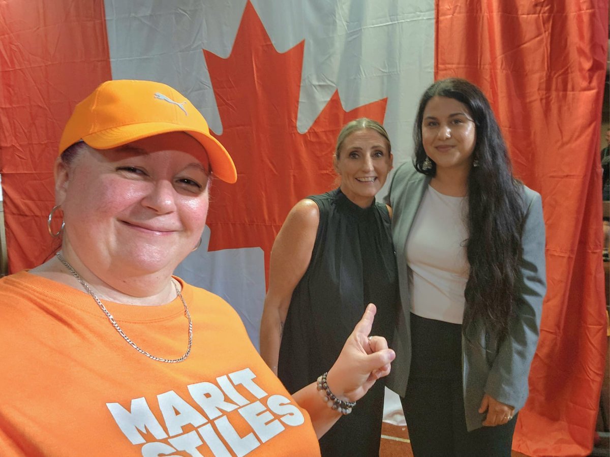 OFLabour's tweet photo. A pleasure to join members of the community, labour movement and beyond for the official campaign launch for Fatima Shaban  in Scarborough Southwest

For years Fatima has been working hard in her community, organizing her friends and neighbours around issues important to their everyday lives. Now she is putting for that energy and commitment to be the community voice at Queens Park!

We are excited to support Fatima and add her voice to the ONDP caucus.