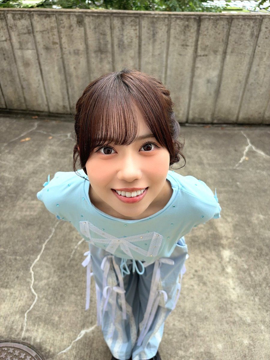 SayuriDate's tweet photo. じー👀🩵
#伊達さゆりFM2026 https://t.co/0dtdVdlnC3