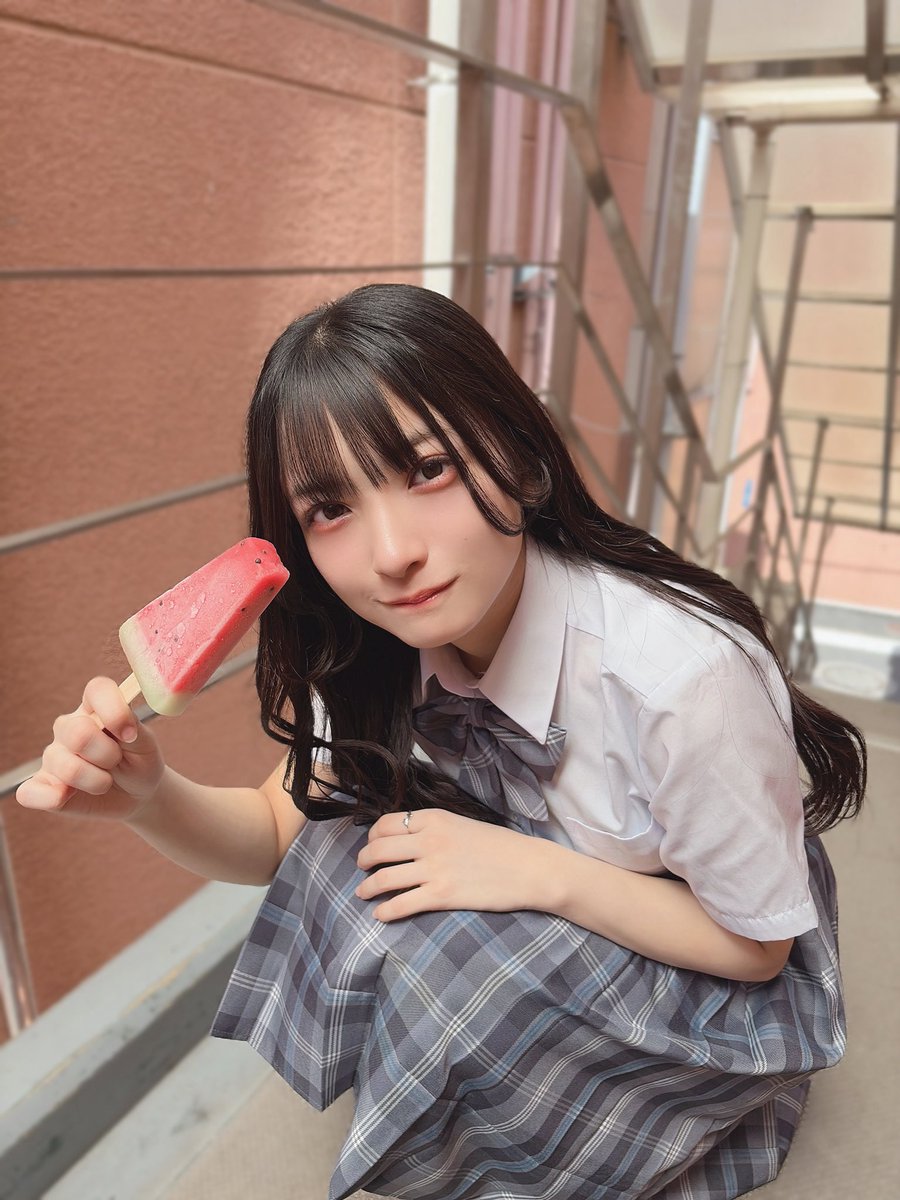 hiruta_airi's tweet photo. 夏を楽しむ田宮ちゃんはこんな感じかにゃ

#彼女のいない教室 https://t.co/lUqGnOQbPt