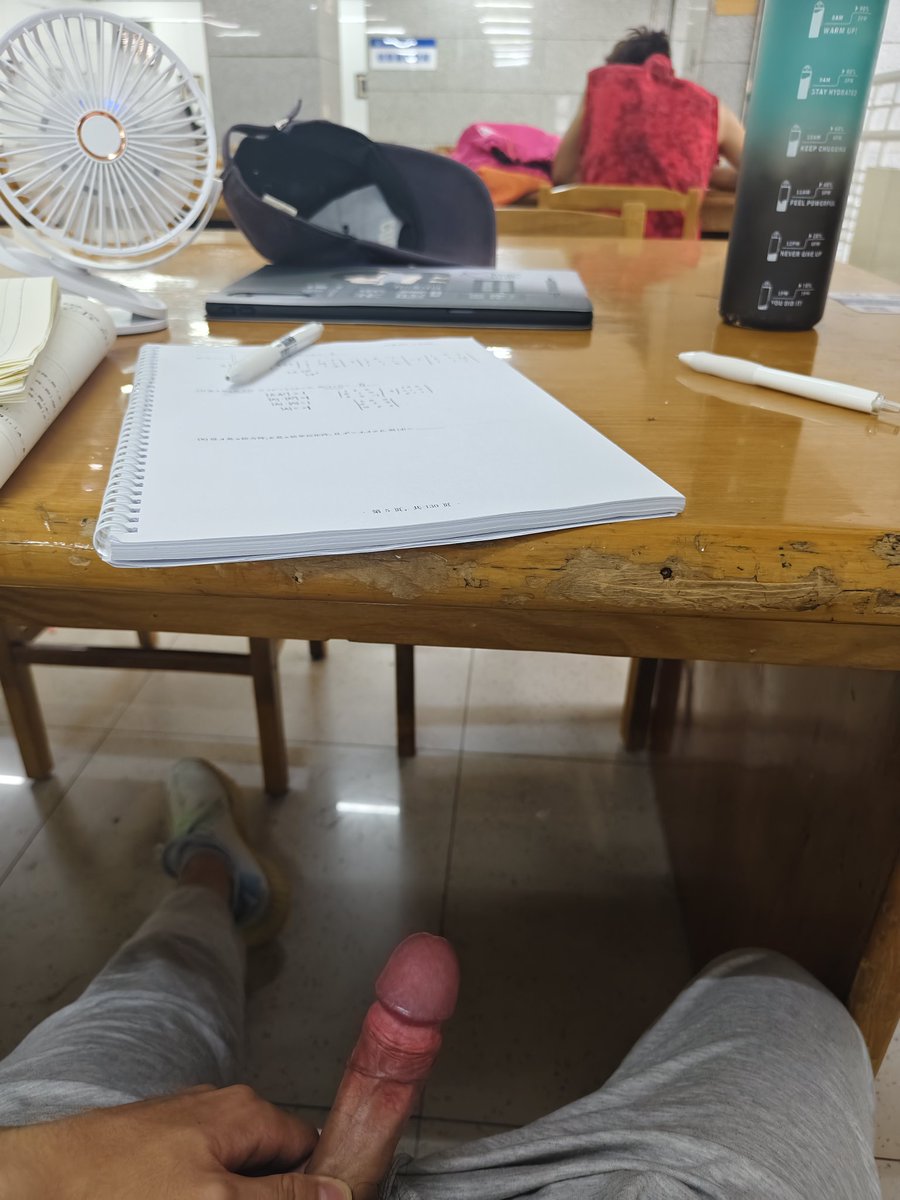 kbmxjg's tweet photo. 图书馆 https://t.co/kj60O0sAsy