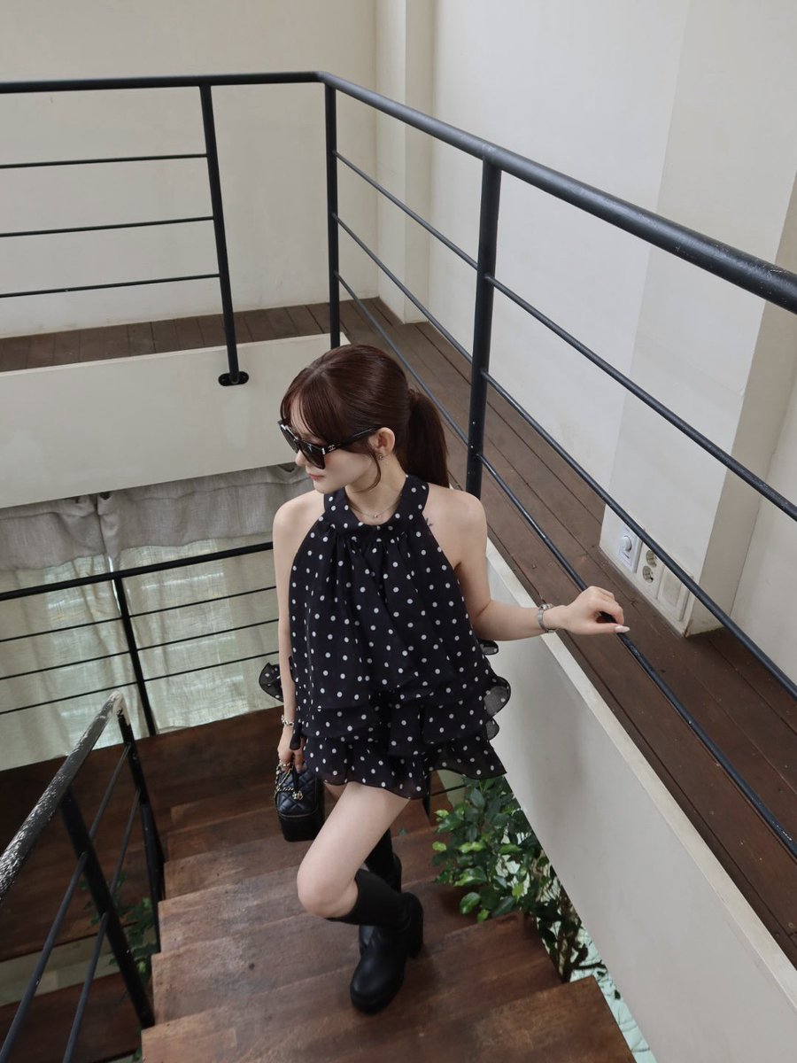 _miyu630_'s tweet photo. 私も前まで夏にブーツ！？と思ってたけど、ショーパンやミニスカの時は絶対ブーツのがオシャレだよね！？
これにヒールとか足出す範囲広すぎて無理なんだけど、おかしいのかな🥹 https://t.co/OGR4jJxLSr