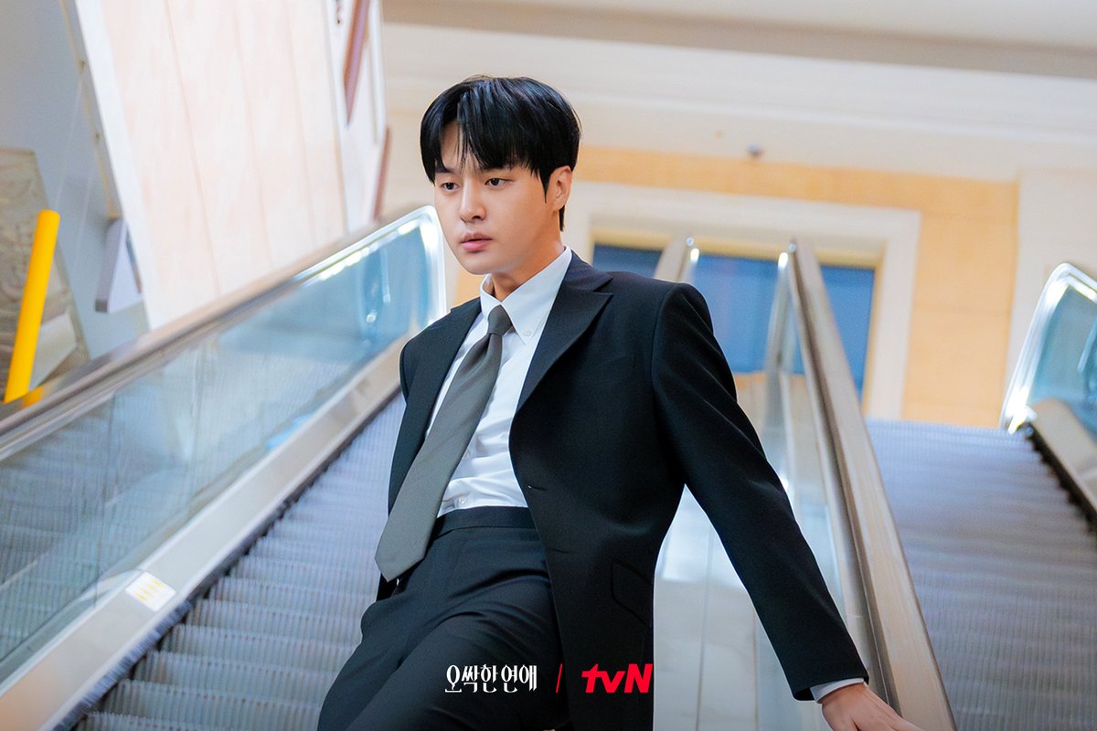 tvN drama tweet media