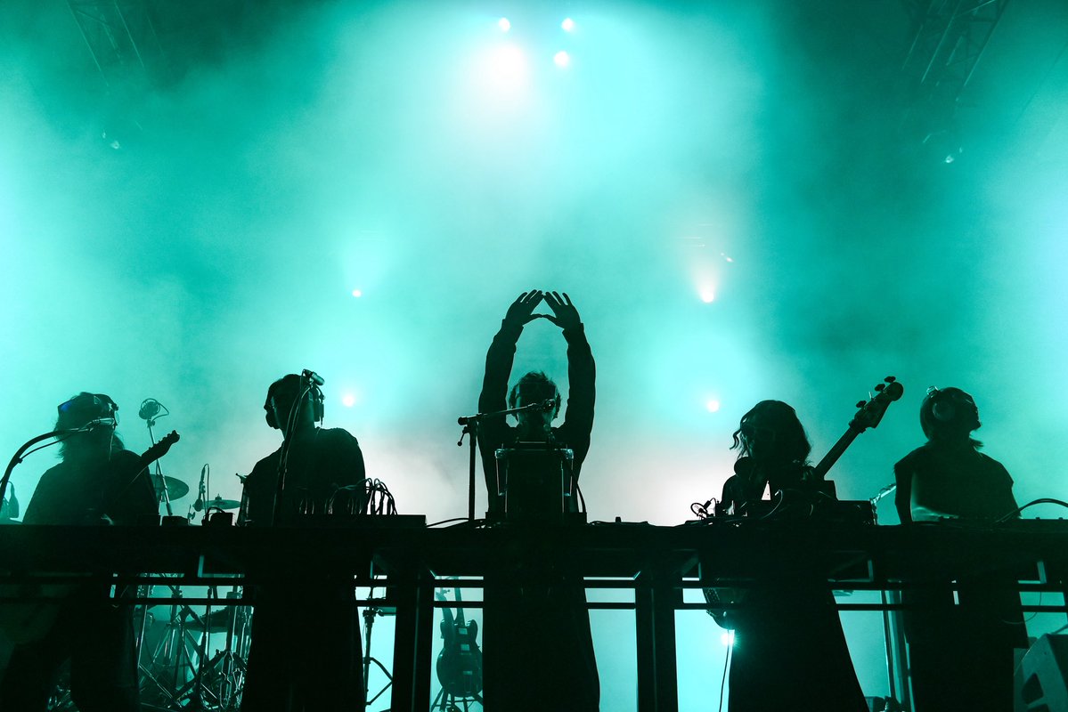 sakanaction's tweet photo. JOIN ALIVE 2026
最後まで残ってライブをお楽しみいただいた皆さま、ありがとうございました。

📷ROSE STAGE
岸田哲平 @teppeikishida

サカナクションの今年の夏フェスは、SUMMER SONIC 2026 TOKYO&amp;OSAKAの2つ。
こちらもお楽しみに！ https://t.co/uG6p4UzuNP