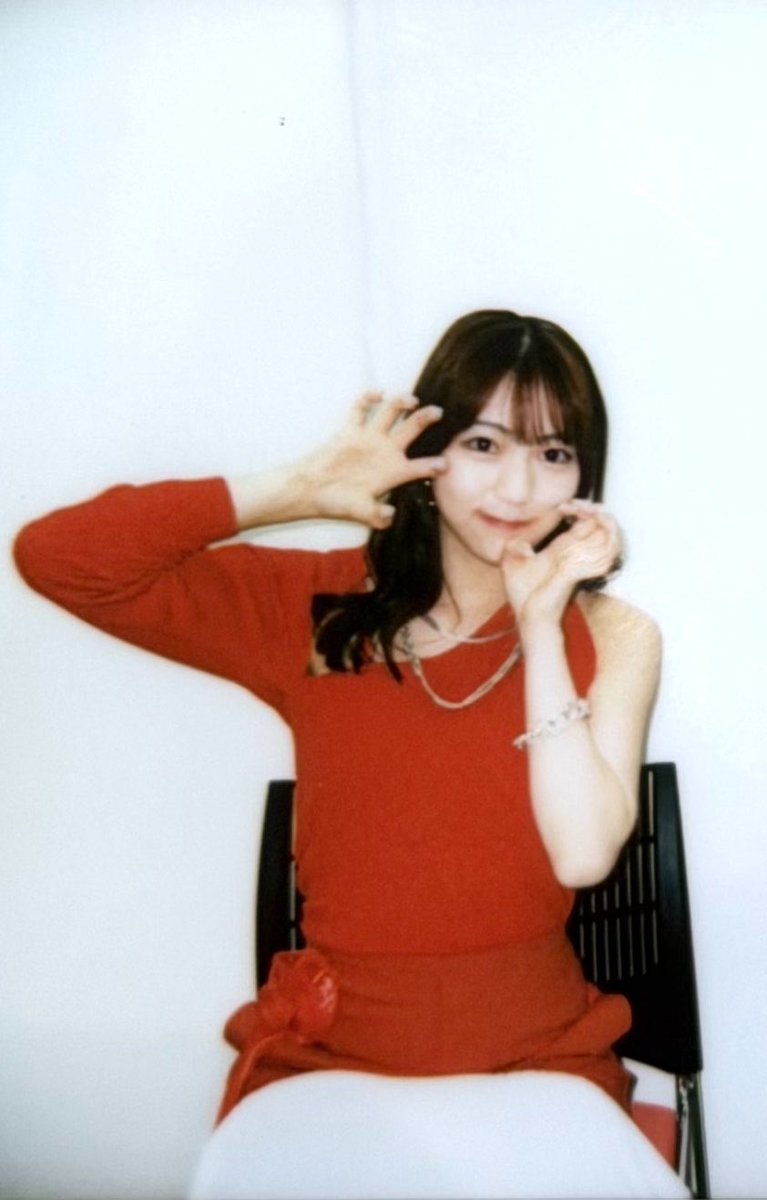 nemunemuimo_'s tweet photo. 本日の松永里愛ちゃーーーーん😭💙

最近のハマっているポーズは、
ガオーー！！だそうです(๑˃̵ᴗ˂̵)و ﾖｼ! https://t.co/iLPrJWpB4e