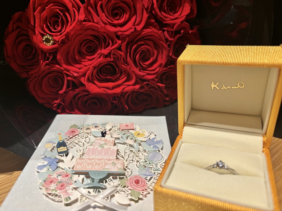 kyoko_014's tweet photo. 大好きな人からプロポーズをしてもらい
結婚します💍 https://t.co/LSAAgAZDnI