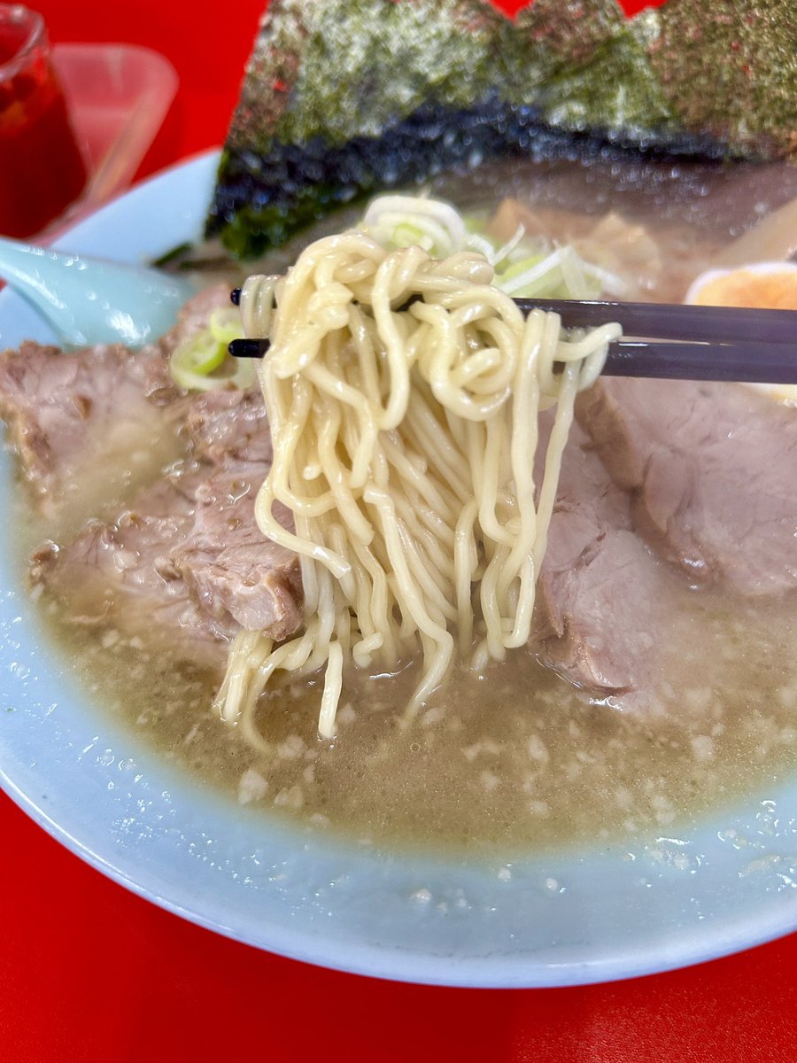 mensta_kitakan's tweet photo. 2026 80杯目
#ラーメンショップ結城東店@#結城市
# チャーシューメン（のりTP）

結城東店さん久し振り！
豪華なトッピングに、激ウマチャーシュー。
いつ食べても美��しくて大満足！
ライスとともに大変美味しくいただきました。
間違いない美味しさ、ごちそうさまでした🍜 https://t.co/INZLrZYdfg