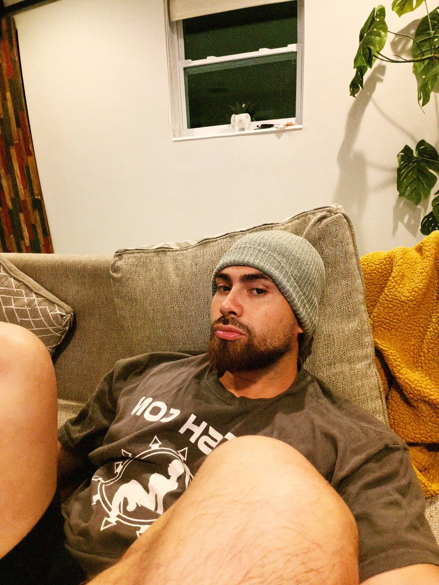 ROZAMORA's tweet photo. 👅 https://t.co/wsV7bXVJ8I