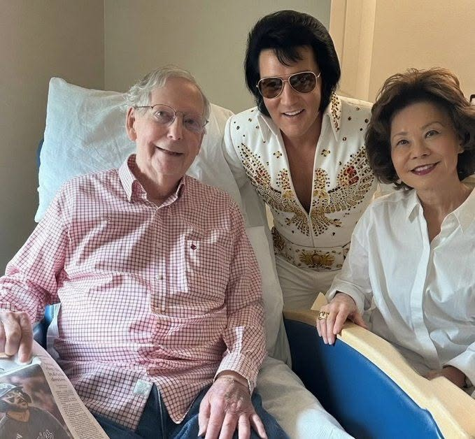 James_4Truth's tweet photo. @catturd2 I don't think so. I saw him with Elvis. https://t.co/z51Gxq4Av9