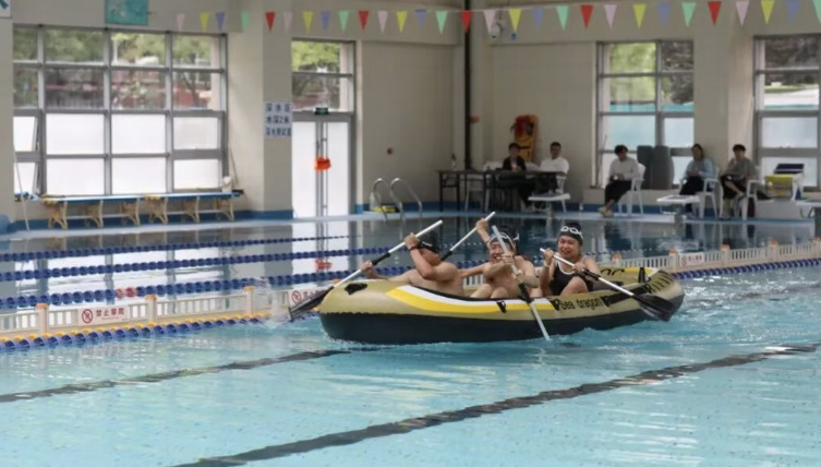 BUPT1955's tweet photo. Summer break is almost here! Wishing all students a fantastic holiday filled with fun and relaxation. Enjoy every moment, and we look forward to seeing you refreshed and ready for the new semester. Have a great summer! 🌞🎉 #BUPT #BUPTLife #BUPTer https://t.co/LvY75eMuoz