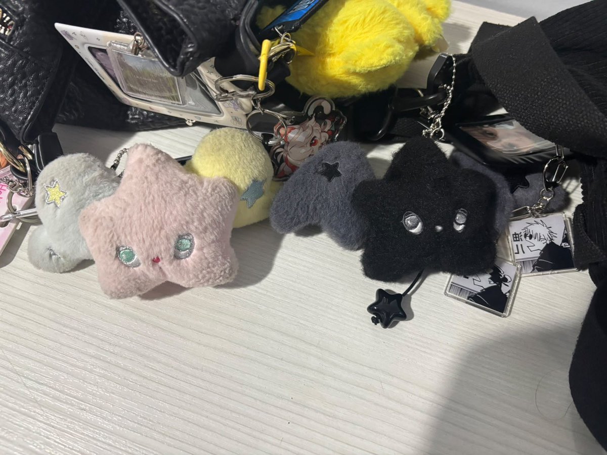 yurikuriyu's tweet photo. reunião de popchu surrado e anteros fofoleco #mayju https://t.co/Sxj1s2Ttz9