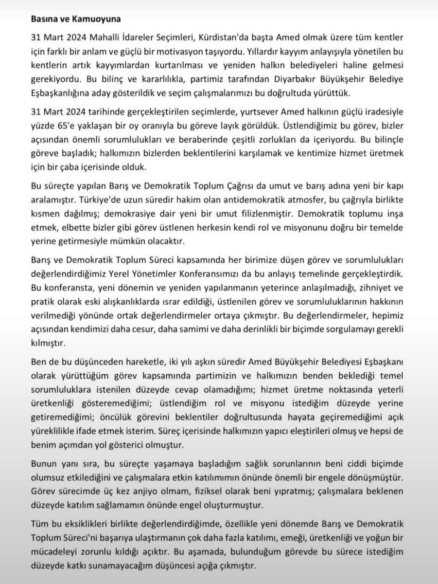 metinyoksu's tweet photo. Diyarbakır Büyükşehir Belediye Eş Başkanı Doğan Hatun görevinden istifa etti. Hatun, istifa gerekçesini ise sağlık sorunlarıyla birlikte sürece yanıt olamama olarak duyurdu. https://t.co/SKr6mauZqa